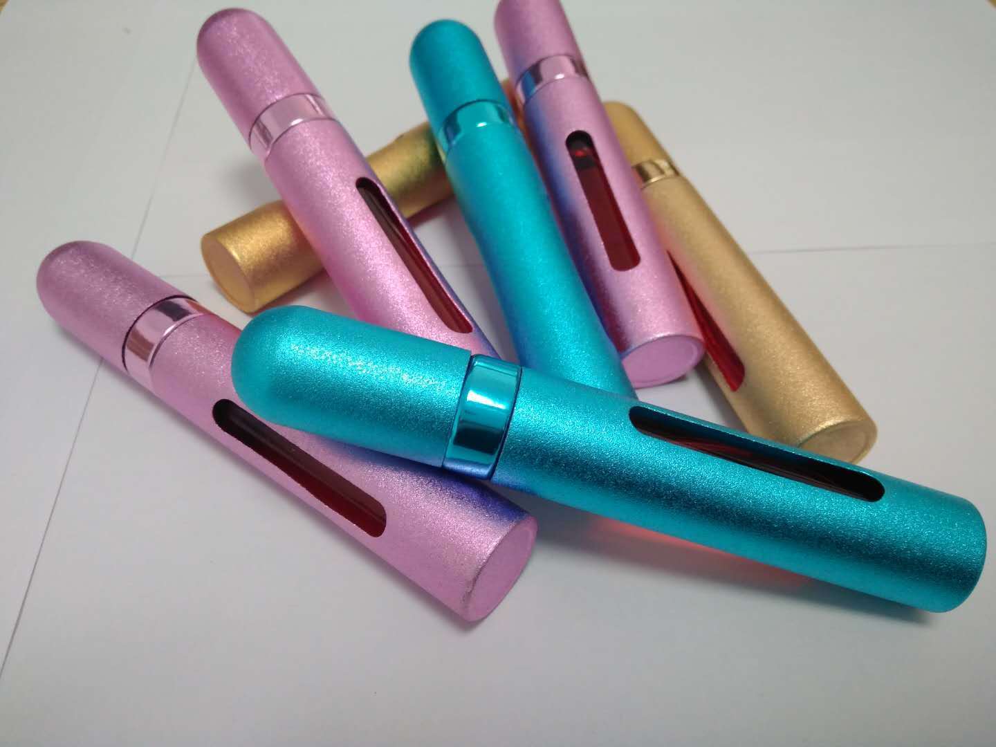 新款香水式防狼噴霧